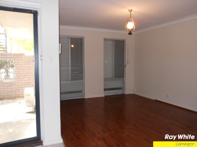 6 Bass Close, EAST CANNINGTON, WA 6107