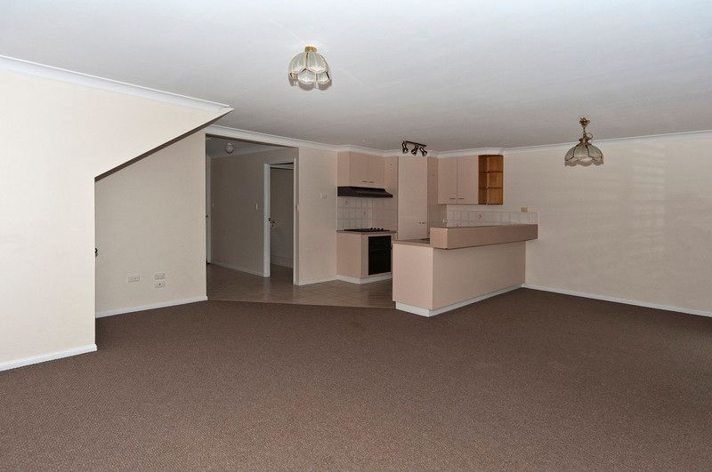 4/436 Alderley Street, HARRISTOWN, QLD 4350