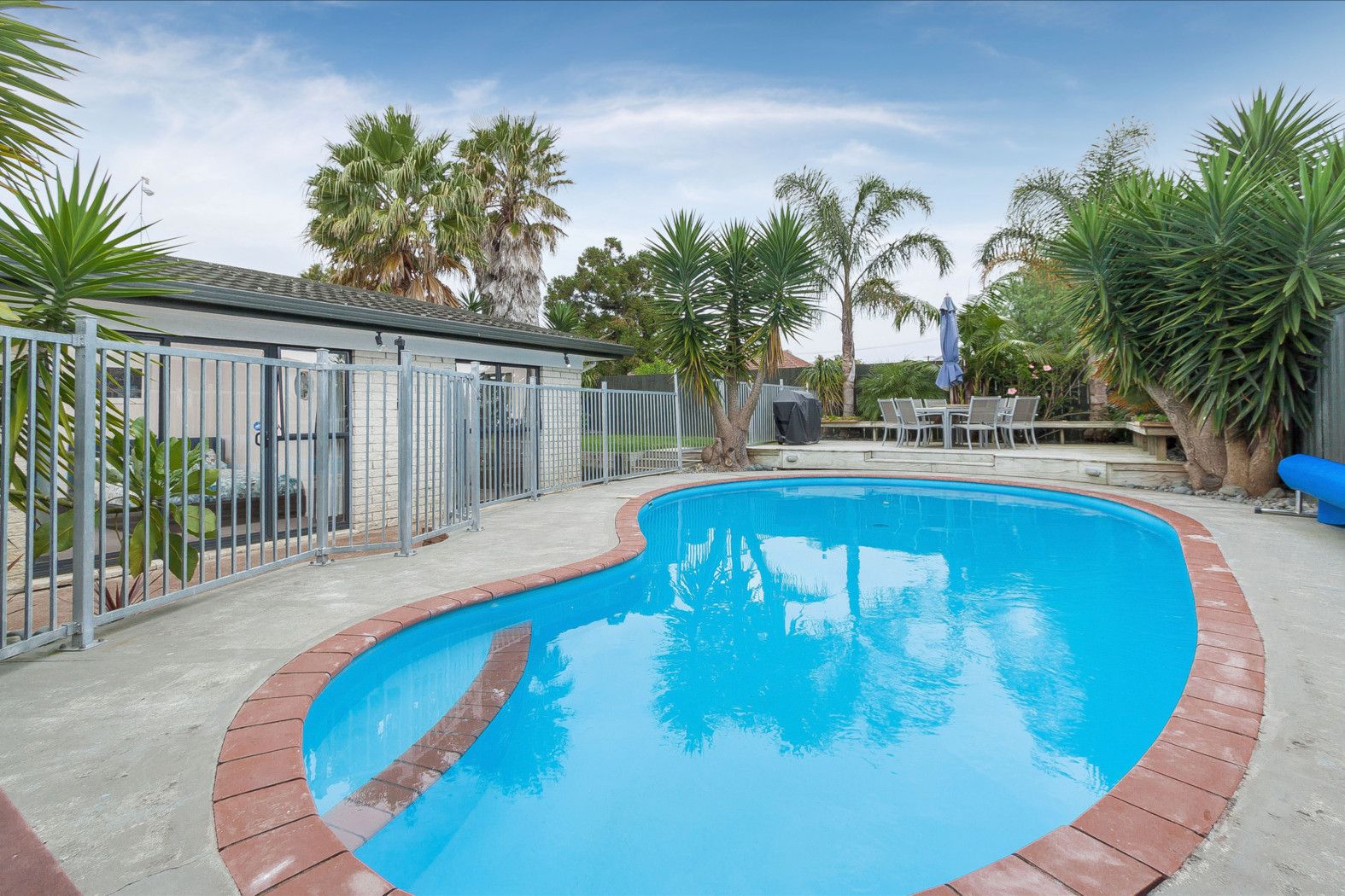 195a Riverside Avenue, POINT ENGLAND, Auckland City