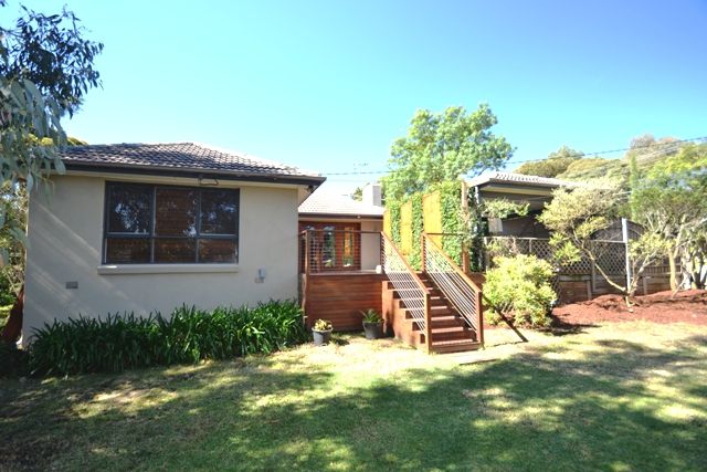 104 Greenhill Road, GREENSBOROUGH, VIC 3088