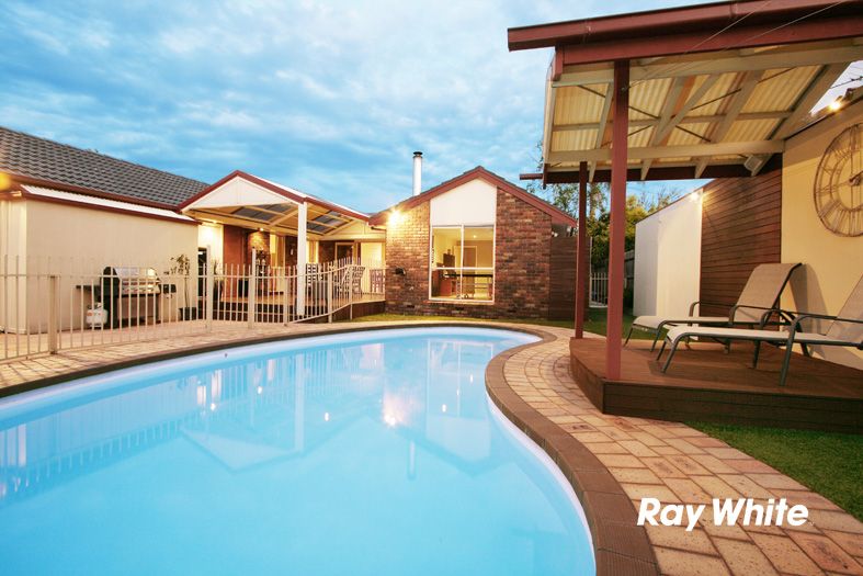 4 Keyes Court, WANTIRNA SOUTH, VIC 3152