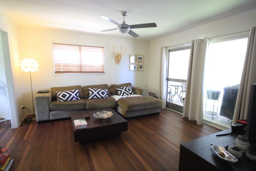 391 Nursery Road, HOLLAND PARK, QLD 4121