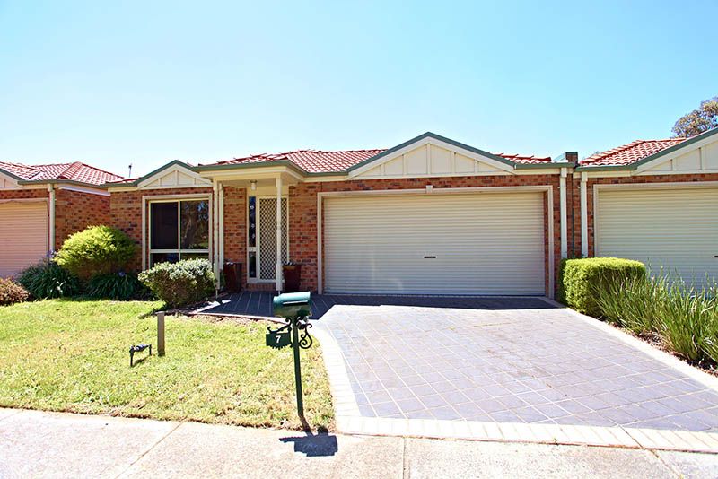7 Buttress Crescent, SOUTH MORANG VIC 3752