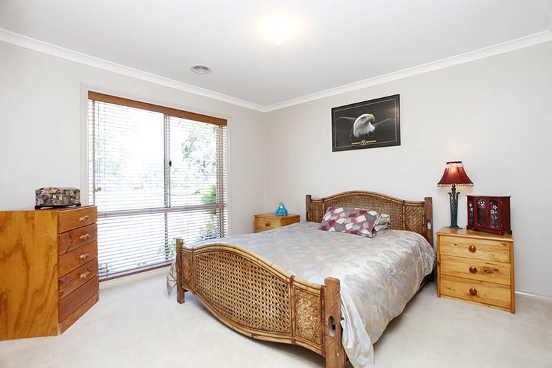 7 Buttress Crescent, SOUTH MORANG, VIC 3752
