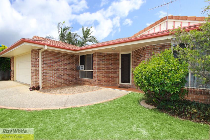 10 Tiffany Court, EATONS HILL QLD 4037