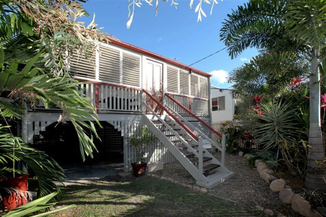116 Boundary Street, RAILWAY ESTATE QLD 4810