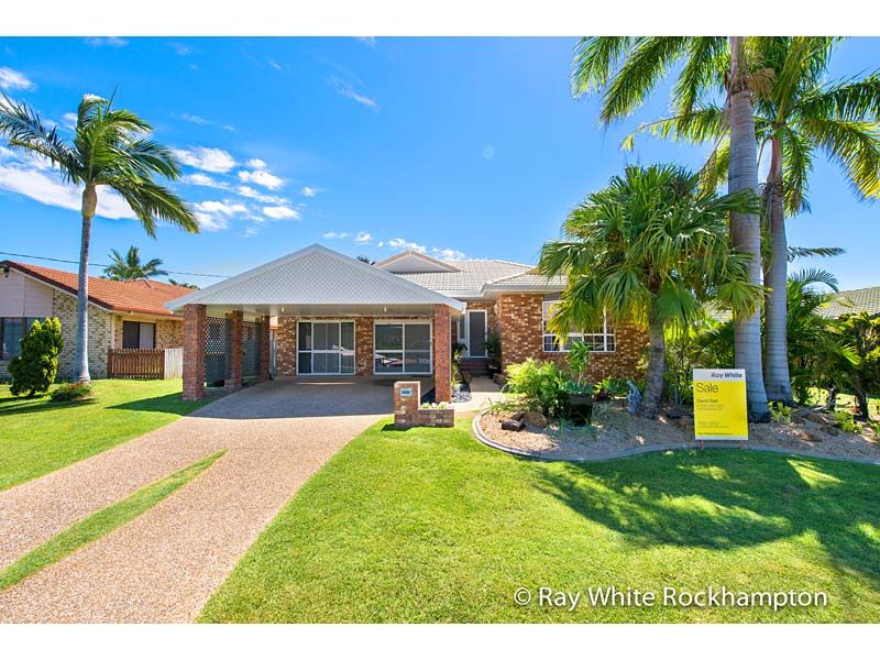 36 Agnew Avenue, NORMAN GARDENS, QLD 4701