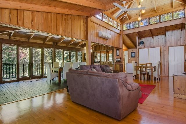 CARAVONICA, QLD 4878