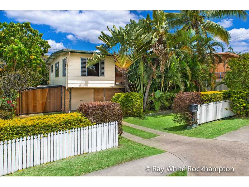 383 Feez Street, NORMAN GARDENS, QLD 4701