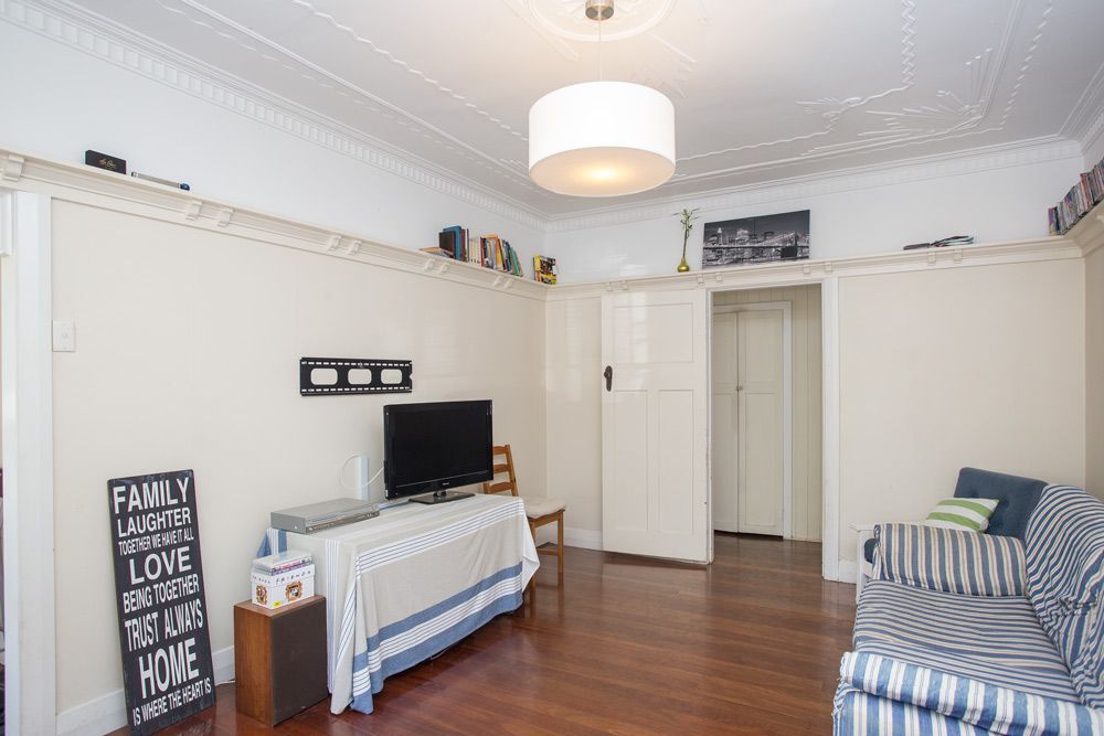 48 Sunbeam Street, FAIRFIELD, QLD 4103