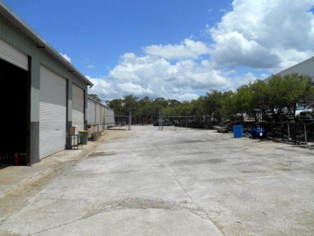 YATALA, QLD 4207