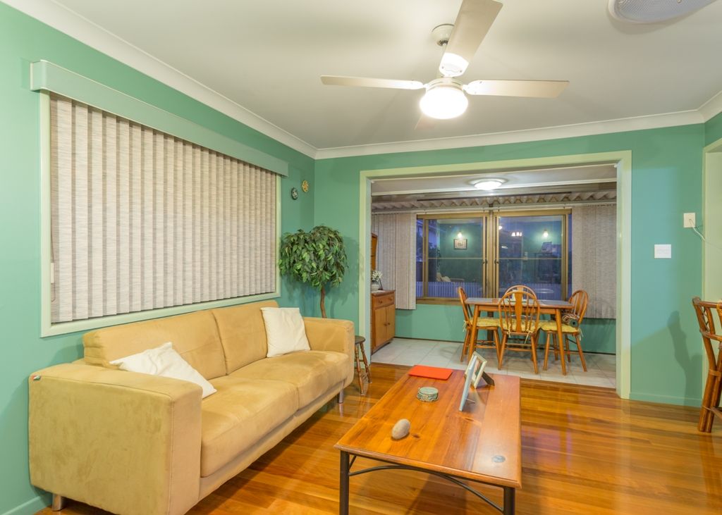 6 Cabernet Street, CARSELDINE, QLD 4034