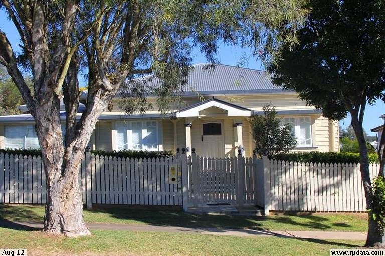 102 Woodend Road, WOODEND, QLD 4305