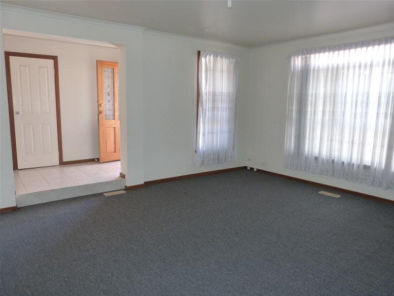 13 Borrowdale Court, MILL PARK, VIC 3082