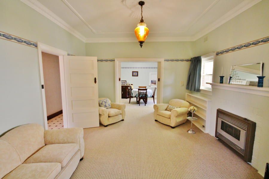 42 Yass Street, YOUNG, NSW 2594