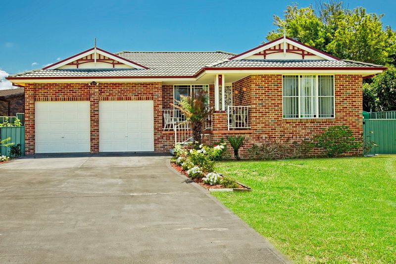 17 Crookhaven Drive, GREENWELL POINT, NSW 2540