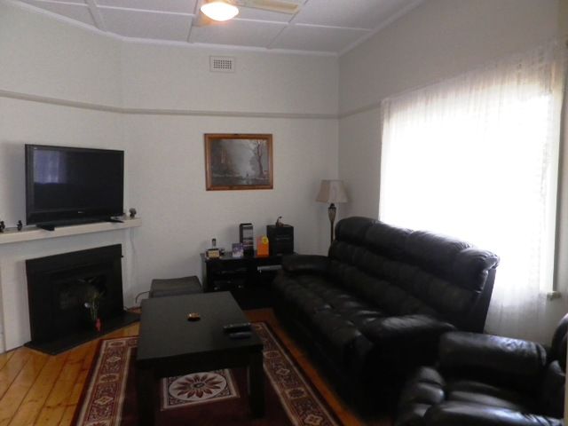 576 Hampton Street, HAMPTON, VIC 3188
