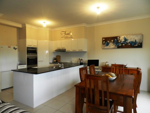 4 Gilbert Street, ELDERSLIE, NSW 2570