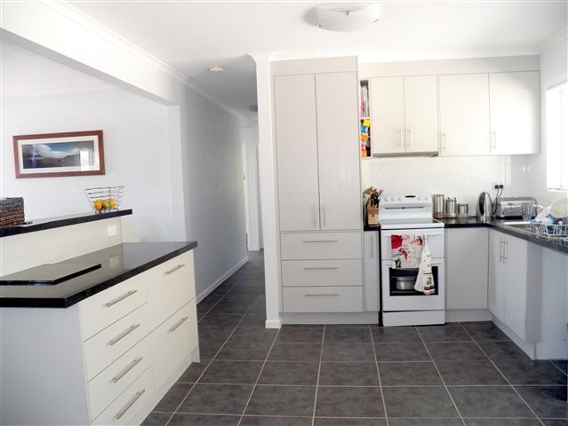 10 Marian Close, SUN VALLEY, QLD 4680