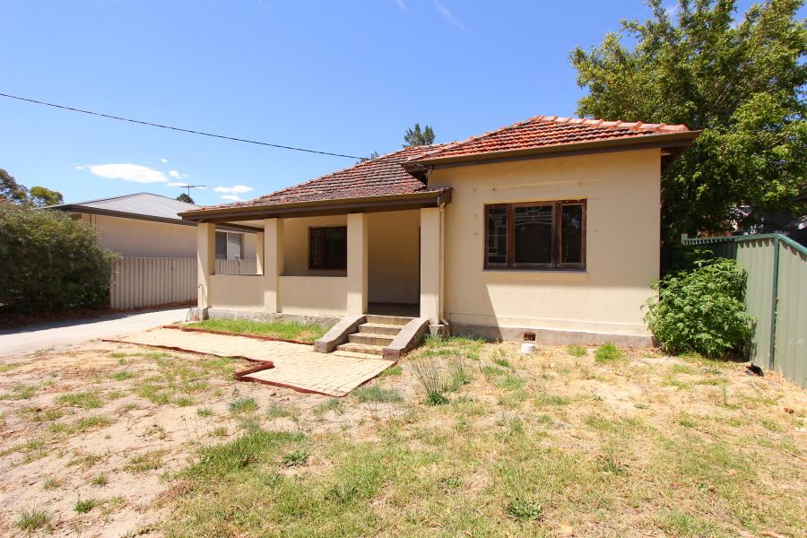 99 Central Avenue, REDCLIFFE, WA 6104