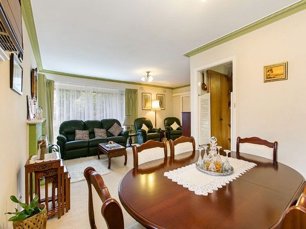 27 Jennifer Street, CHELTENHAM, VIC 3192