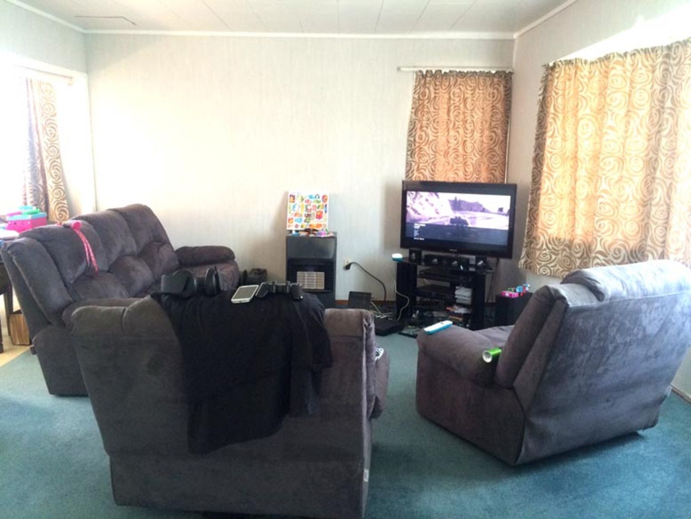 12 Medina Place, HALF MOON BAY, Manukau City