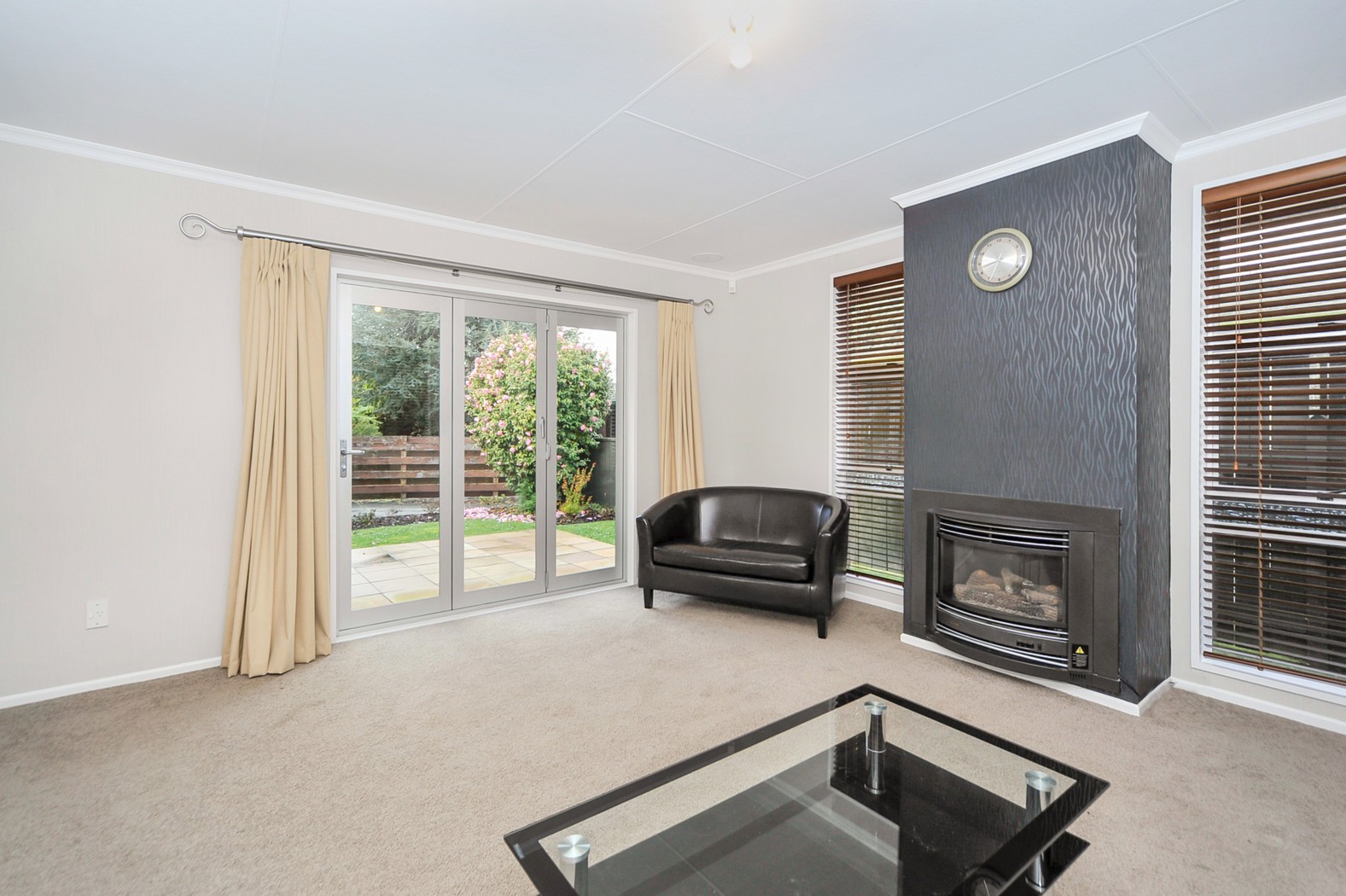 8A Earl Place, HOKOWHITU, Palmerston North City