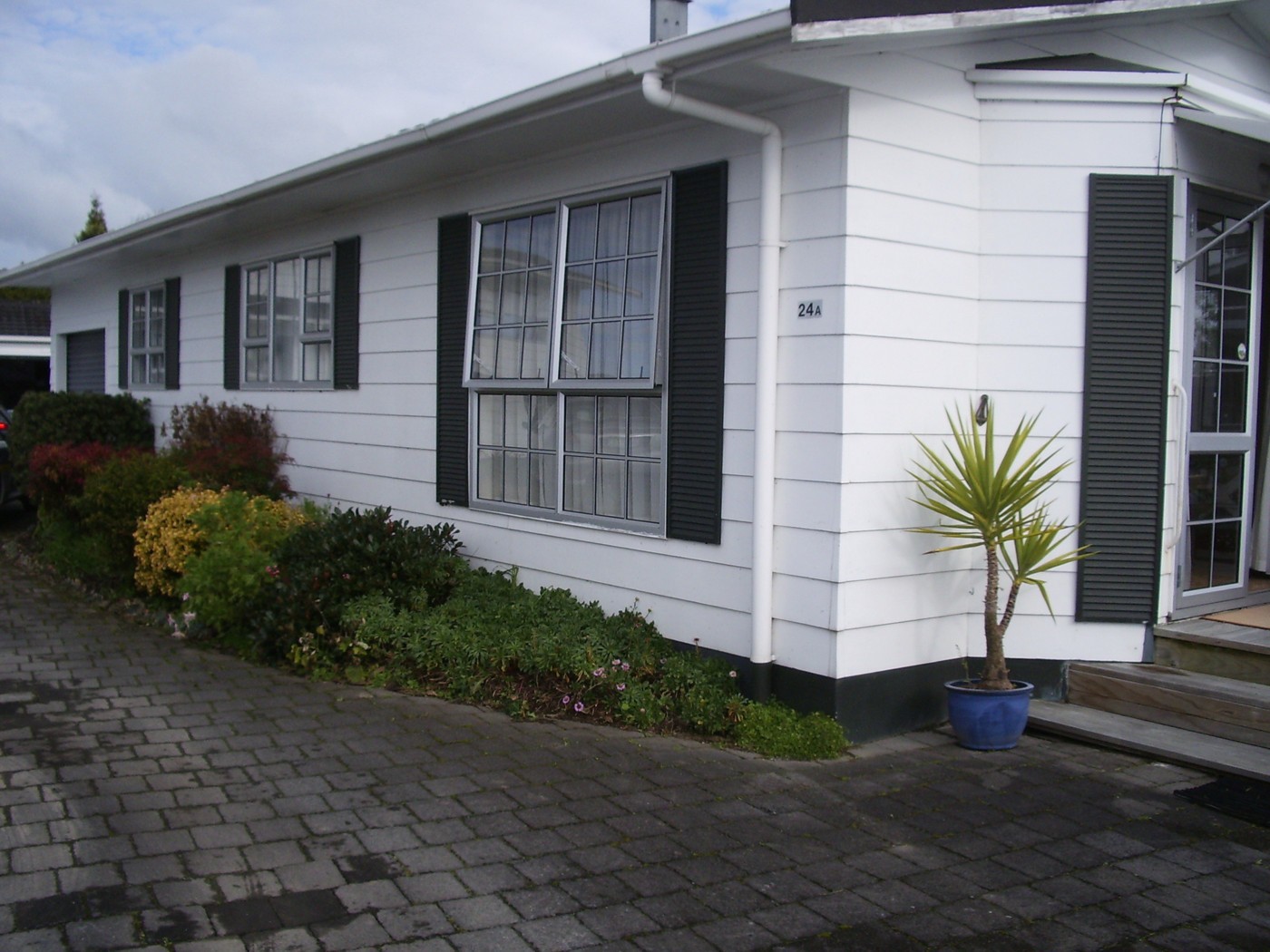 24a De Vere Crescent, CHARTWELL, Hamilton City