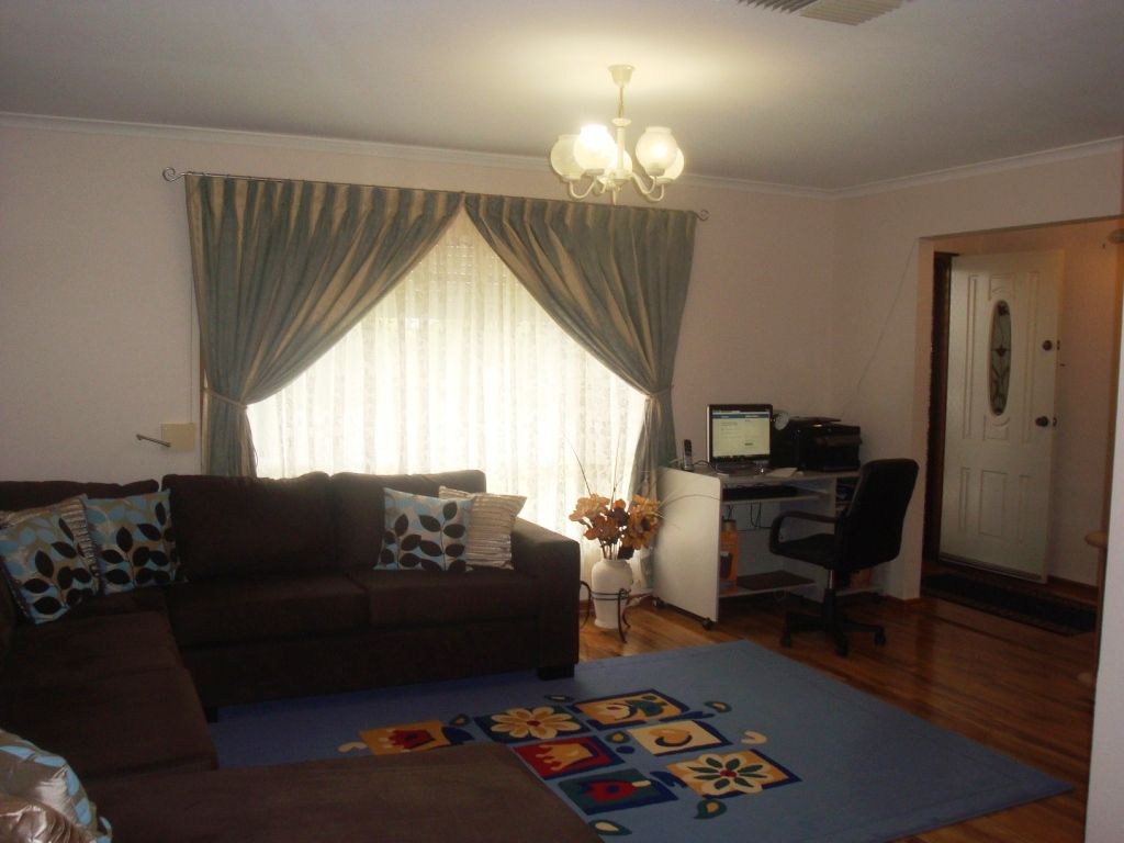 10 Laburnum Gardens, BLAKEVIEW, SA 5114