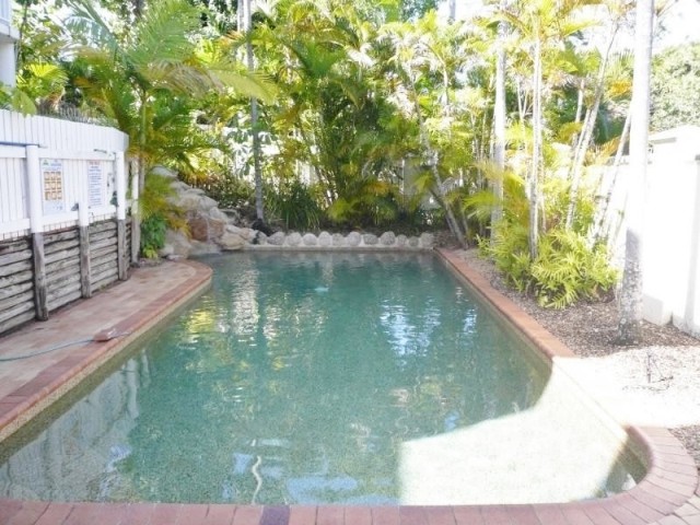11/98-100 Moore Street, TRINITY BEACH, QLD 4879