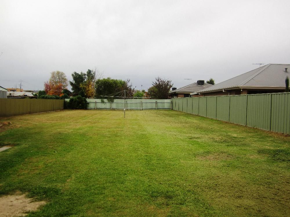 449 Kemp Street, LAVINGTON, NSW 2641