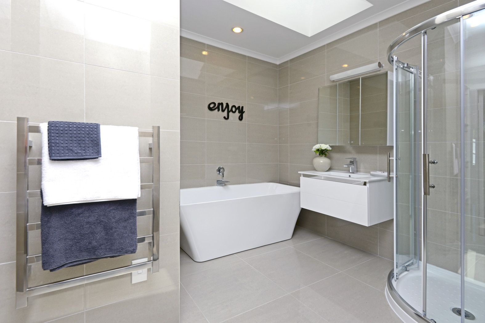 20 McIntyre Road, Mangere Bridge, Manukau City