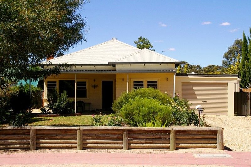 84 Twentieth Street, RENMARK SA 5341