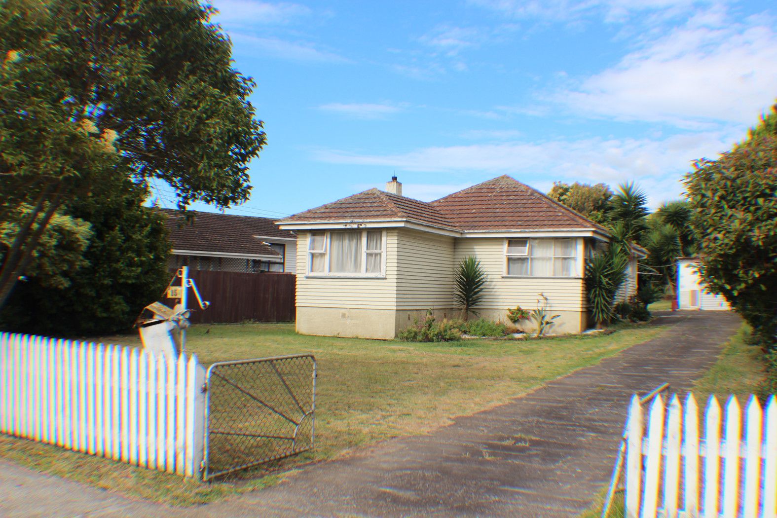 15 Milan Road, PAPATOETOE, Manukau City