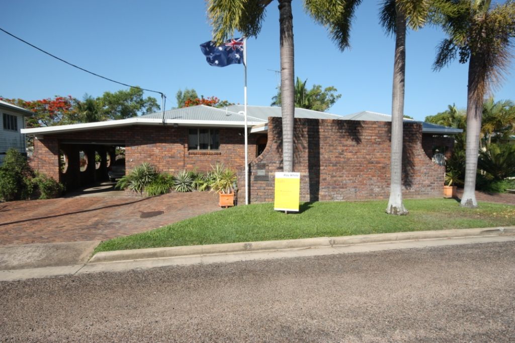 18 King Street, AYR QLD 4807