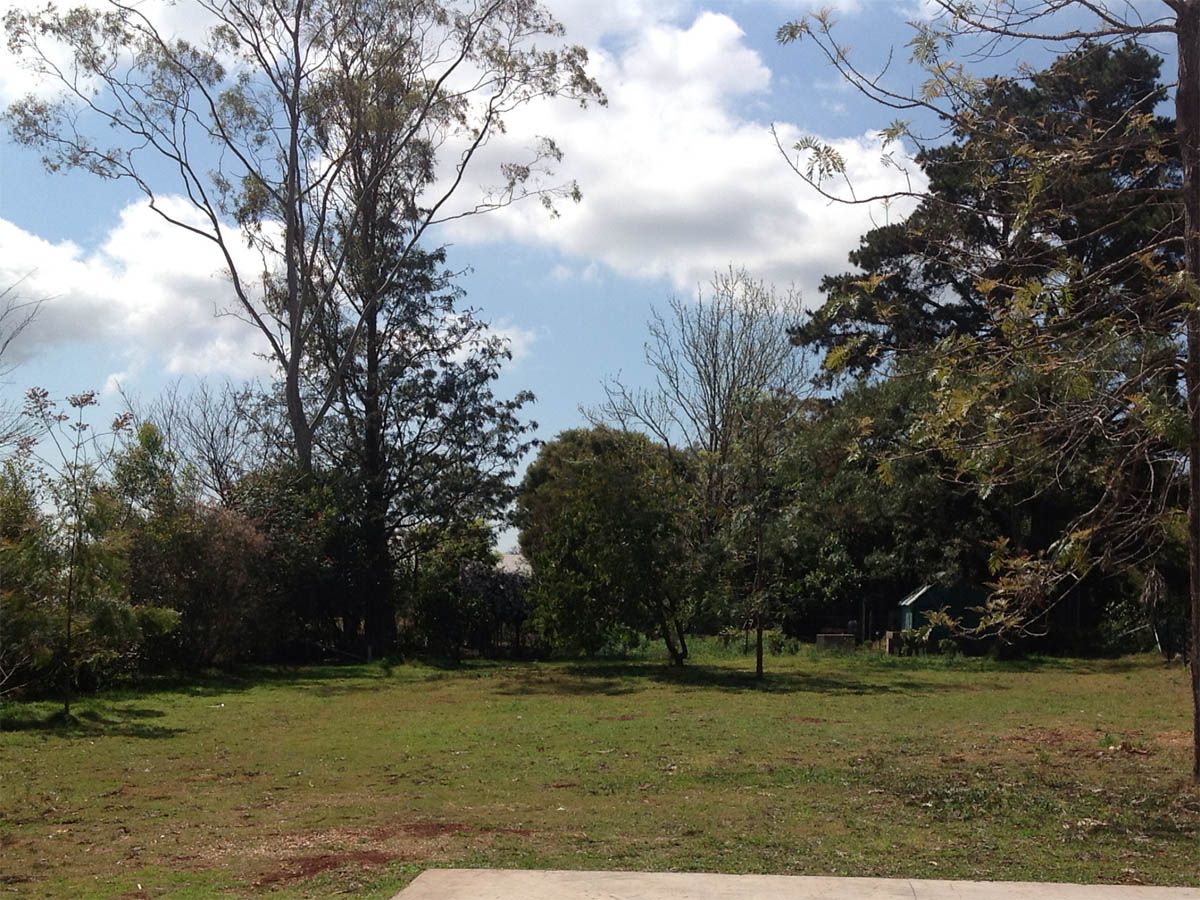2 Nielsen Court, MIDDLE RIDGE QLD 4350