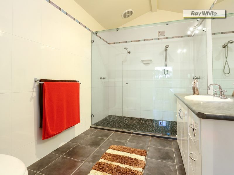 33 Azure Avenue, BALNARRING, VIC 3926