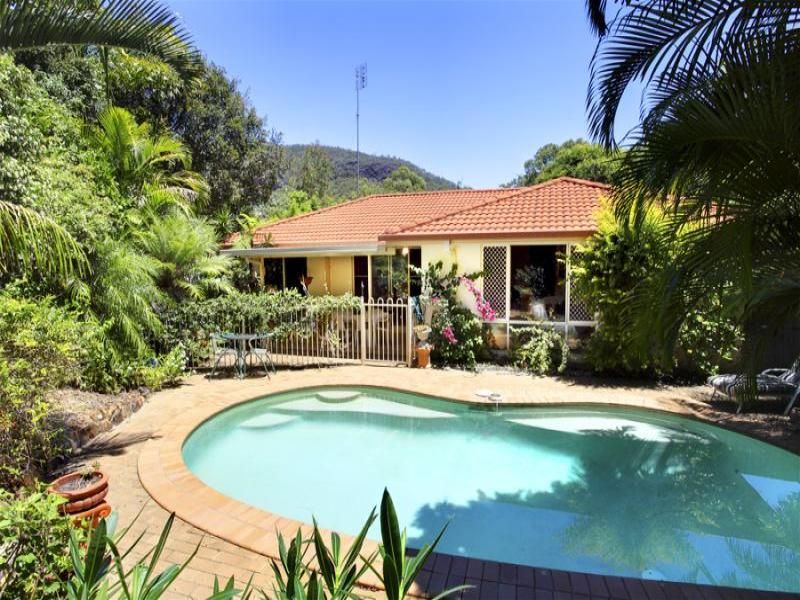 5 Regent Court, MOUNT COOLUM QLD 4573