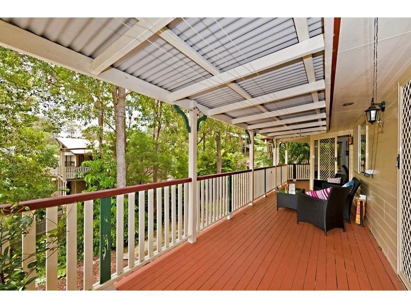 4 Lakeview Court, JOYNER, QLD 4500