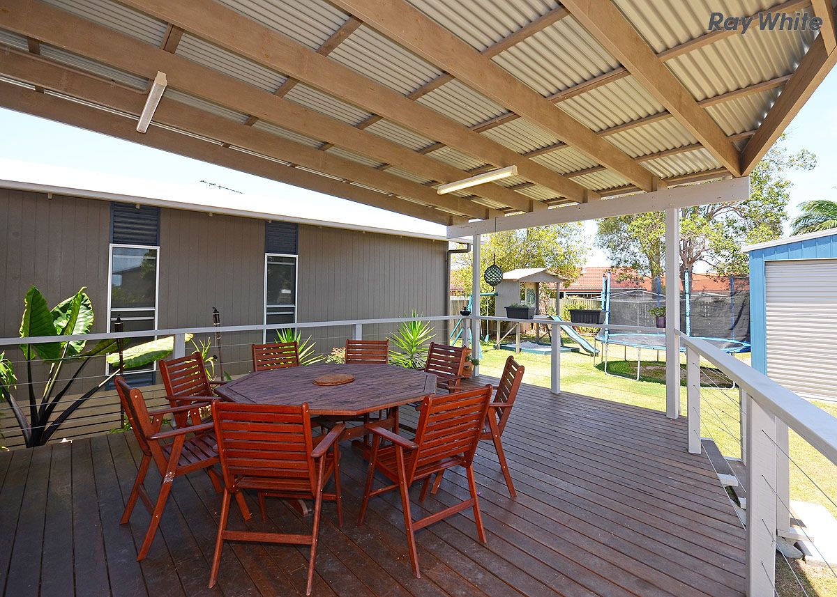 95 Honiton Street, TORQUAY, QLD 4655