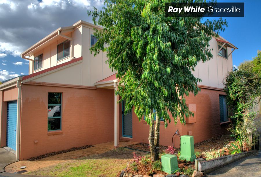 11 Oakmont Avenue, OXLEY QLD 4075
