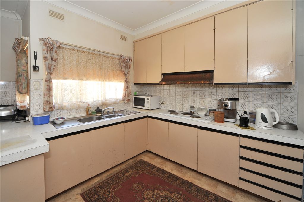425 High Street, GOLDEN SQUARE, VIC 3555