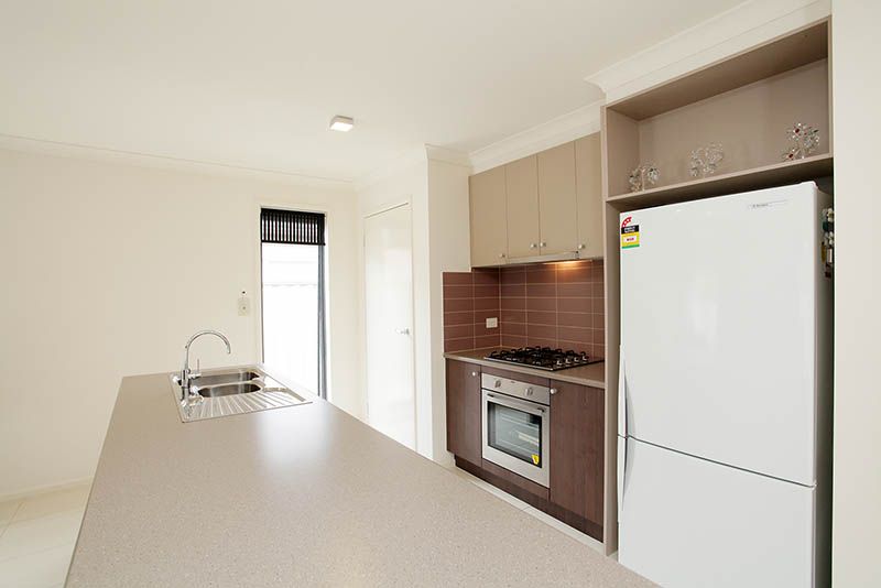 69 Leichardt Avenue, BURNSIDE HEIGHTS, VIC 3023