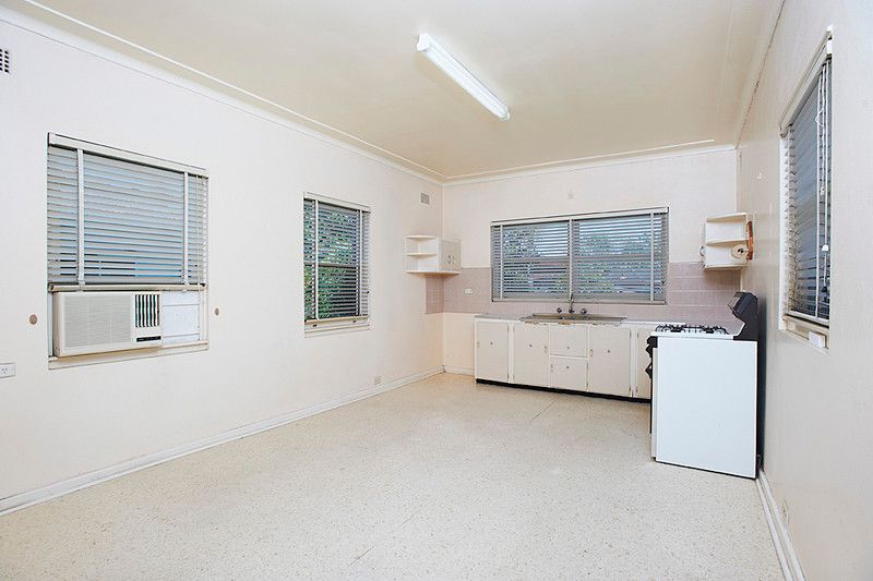 13 Symonds Avenue, NORTH PARRAMATTA, NSW 2151
