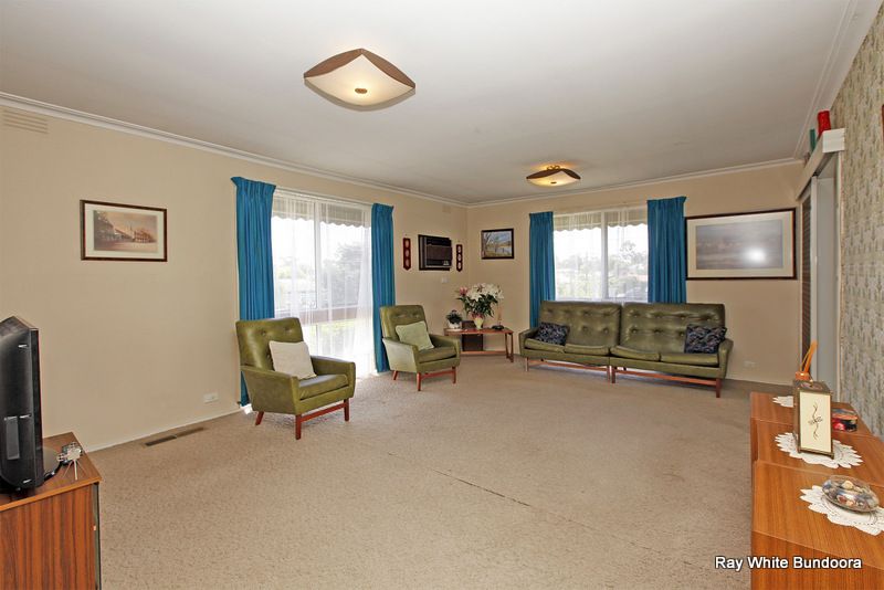41 David Crescent, BUNDOORA, VIC 3083