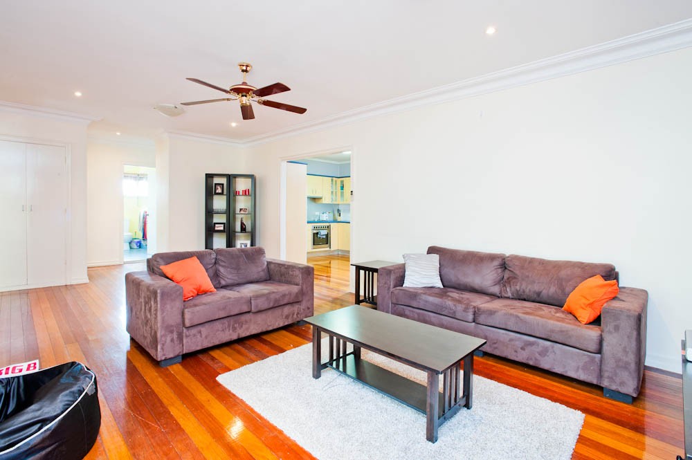 61 Hawkwood Street, MOUNT GRAVATT EAST, QLD 4122
