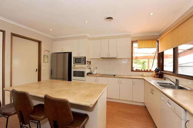 6 Kalbar Court, SCORESBY, VIC 3179