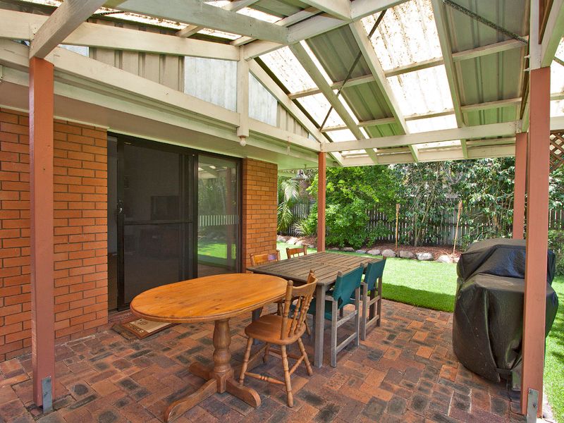 2 Gairdner Place, ASPLEY, QLD 4034