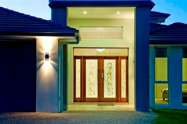 2130 Carlton Drive, HOPE ISLAND, QLD 4212