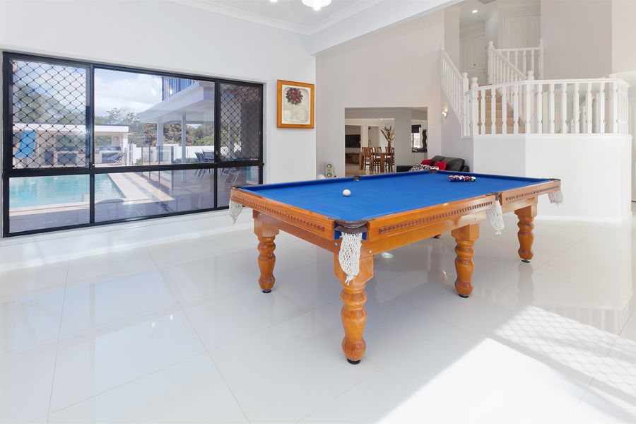 65 Azalea Crescent, CALAMVALE, QLD 4116